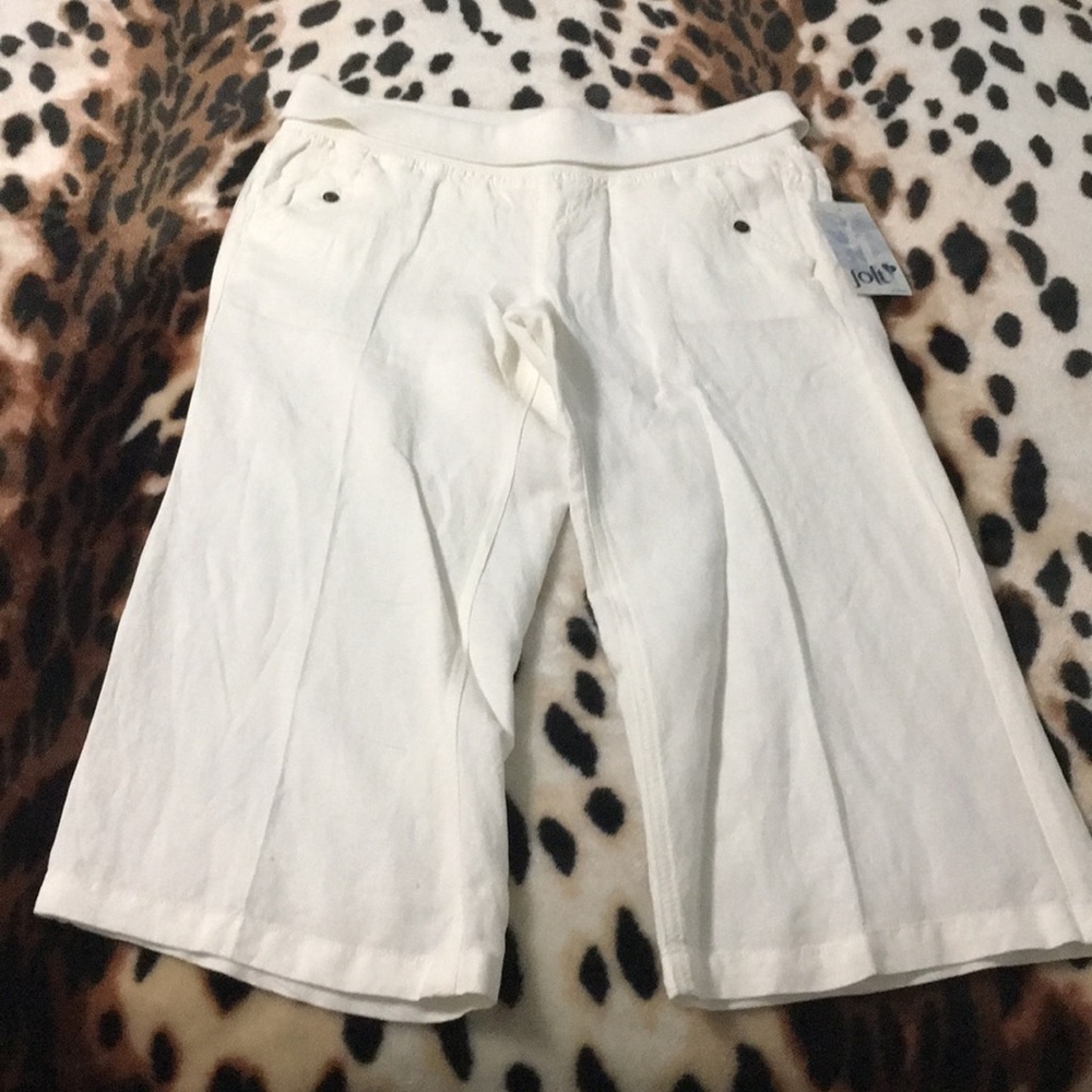 NWT Jolt brand white linen capris size 9